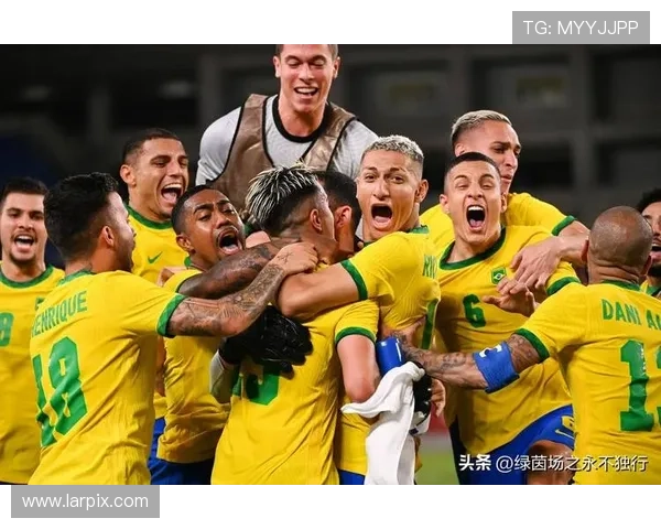 2026年世界杯入围名单揭晓各国强队纷纷亮相新老球员共同冲击荣耀 2026年世界杯入围名单揭晓各国强队纷纷亮相新老球员共同冲击荣耀