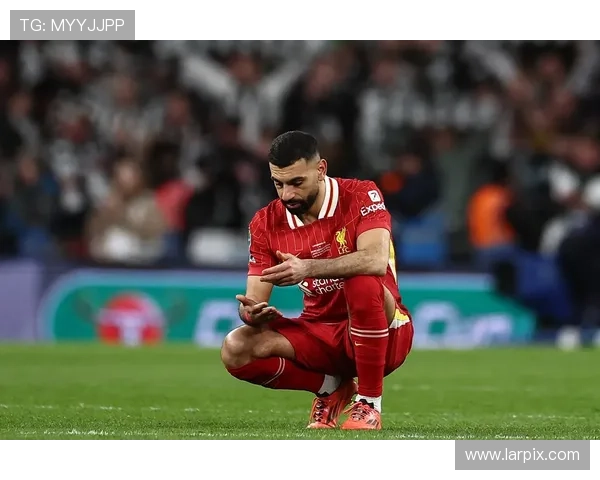 利物浦历史性逆袭夺回英超冠军 终结长达30年冠军荒 利物浦历史性逆袭夺回英超冠军 终结长达30年冠军荒