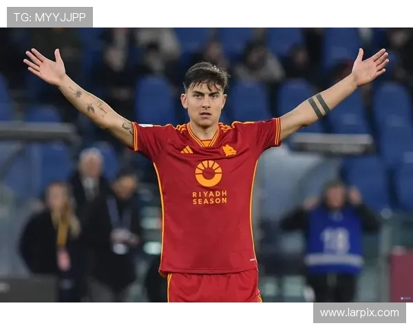 意甲罗马队长带领球队冲击新赛季目标 展现领袖风范与战斗精神 意甲罗马队长带领球队冲击新赛季目标 展现领袖风范与战斗精神