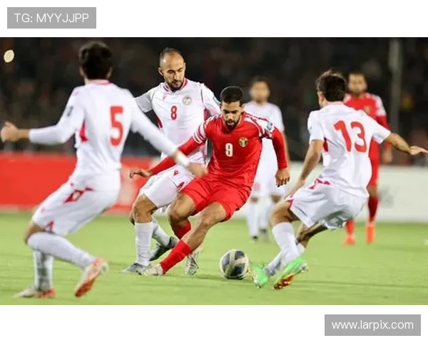 世界杯预选赛最新战况：各大豪强争夺激烈 各路球星状态回暖