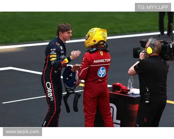 新赛季F1车队博弈升级冠军争夺再掀全球赛场风暴浪潮震动世界舞台