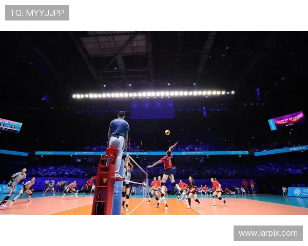 新秀爆冷击败名将引发网坛新赛季激烈竞争讨论热度持续升温引关注