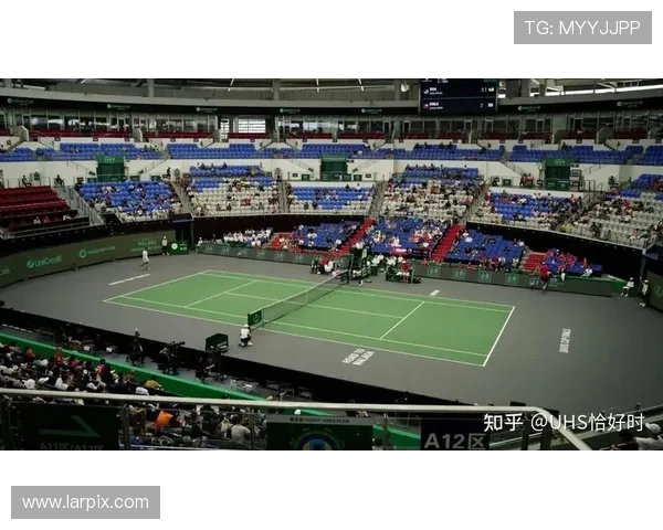 新赛季网球群星激战呈现巅峰对决壮观场面引发全球关注热潮持续升温